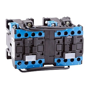 ПМЛ 1500 исполнение "Б" 10А 220В /Пускатель/ реверсивный 110557 КЭАЗ