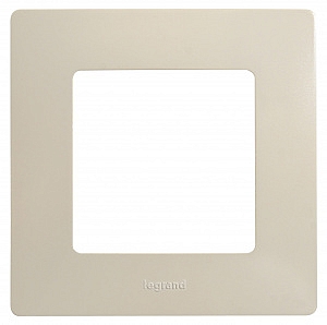 Рамка для розеток и выключателей 1 пост Etika бежевый 672511 Legrand