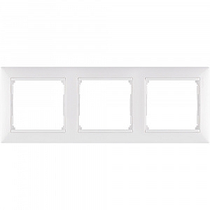 Рамка для розеток и выключателей 3 поста Valena скрытой установки горизонтальная белый 774453 Legran
